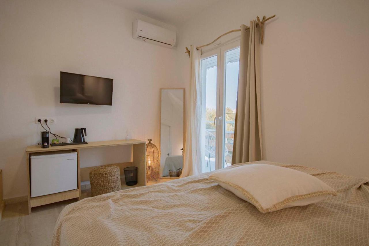 Olive Grove Suites Boutique Hotel Moraḯtika Exteriér fotografie